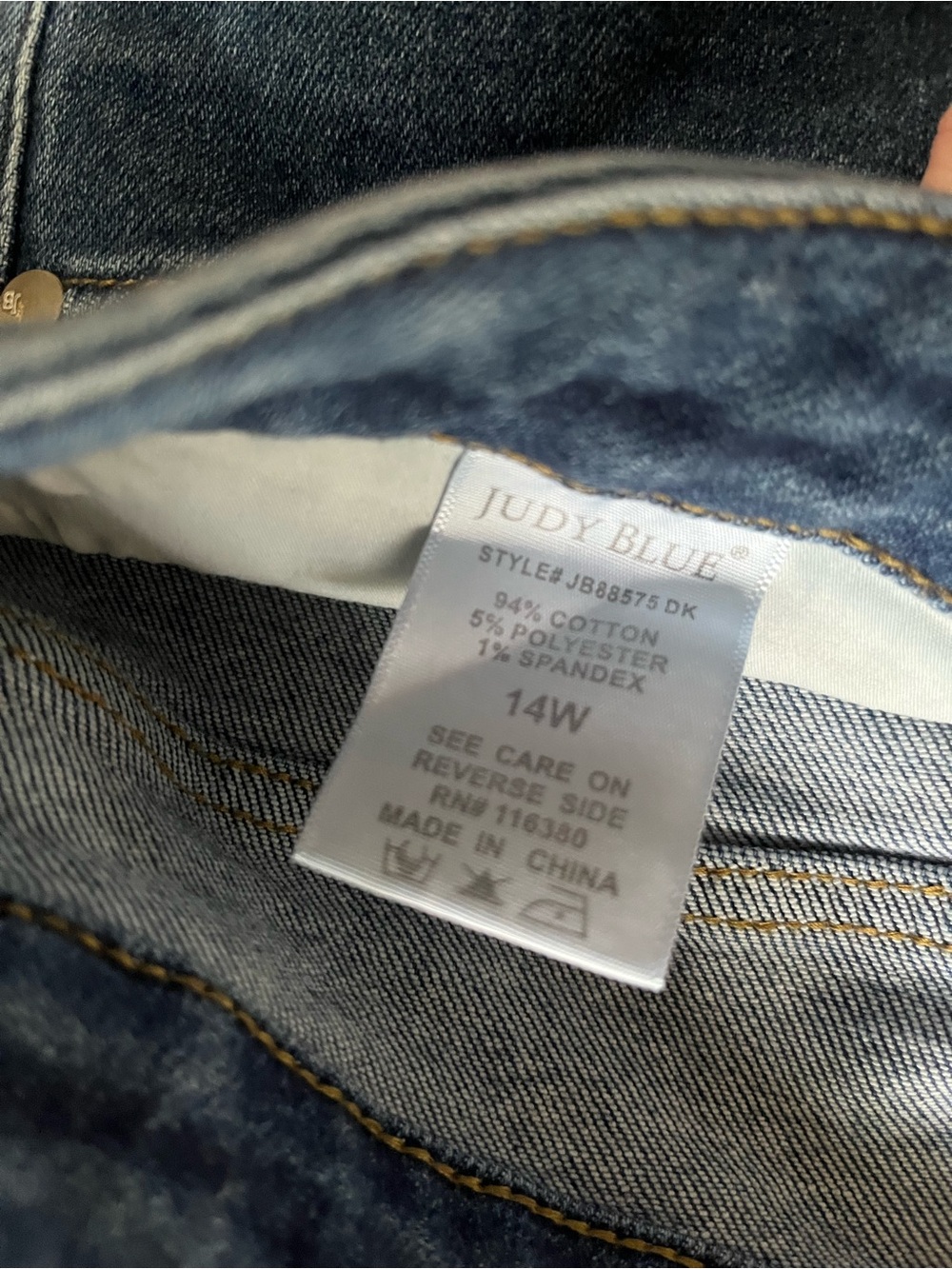 Judy Blue High Rise Straight Leg Jeans Medium Wash - Size 14W - Picture 6 of 6